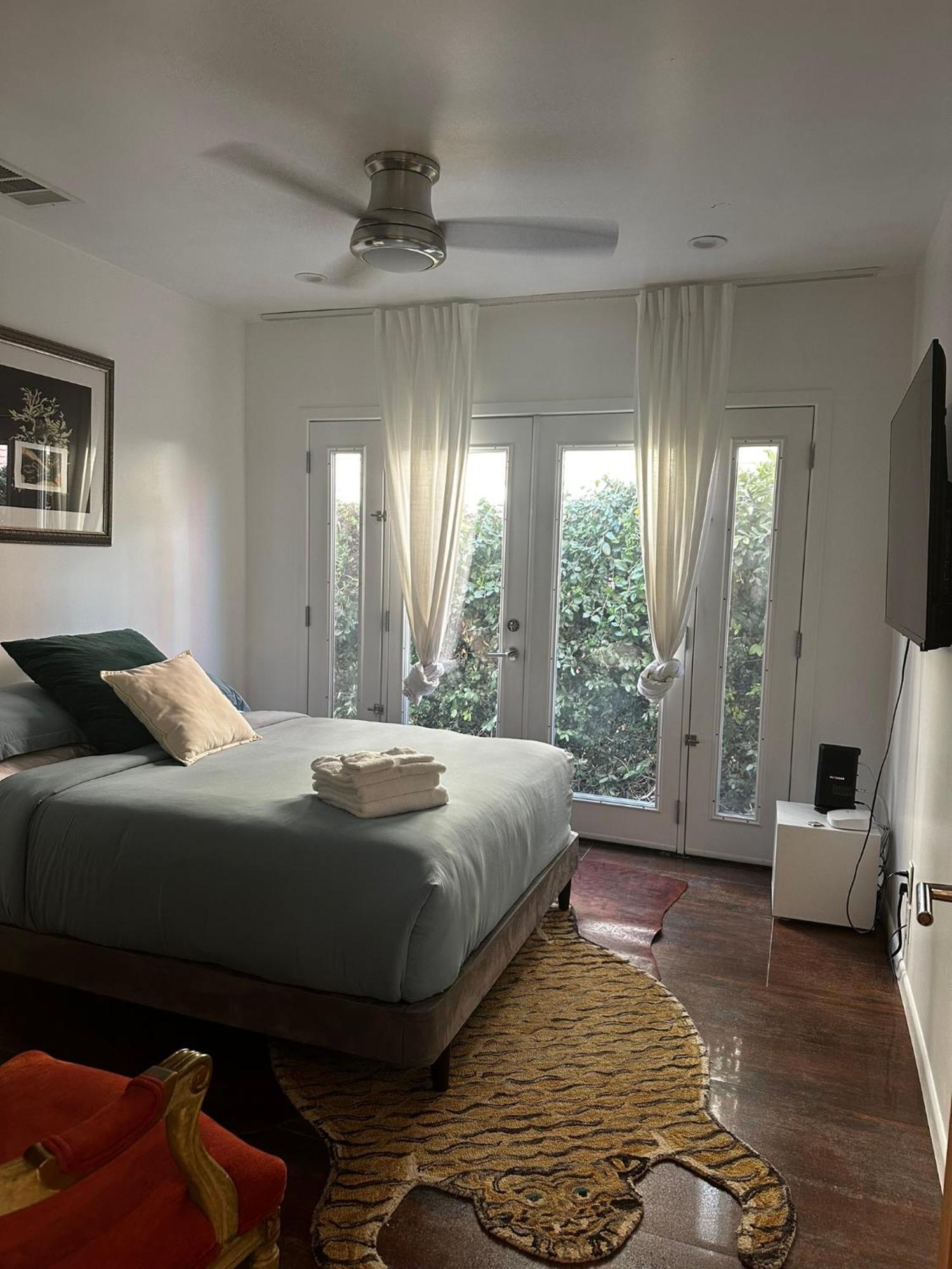 Spacious Resort Getaway @ Echo Park Ranch - Luxury Indoor/ Outdoor Home Steps From Sunset Blvd, Echo Park Lake, Dodgers Stadium لوس أنجلوس المظهر الخارجي الصورة